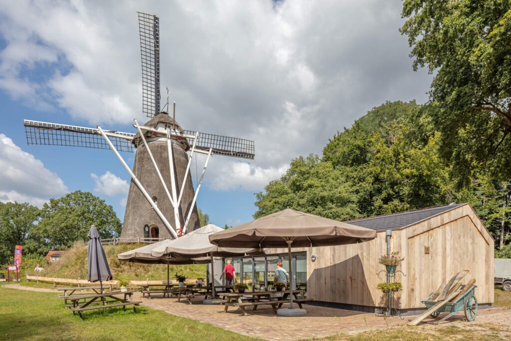 Educatie- en belevingsruimte Lonneker Molen